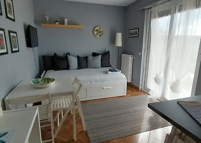 Апартаменты Relax In Con Giardino Privato E Posto Auto *